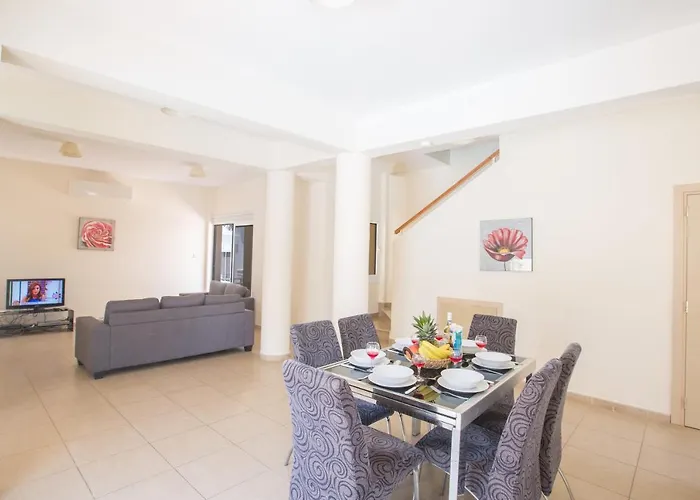 فيلة Delfini Dv8 *