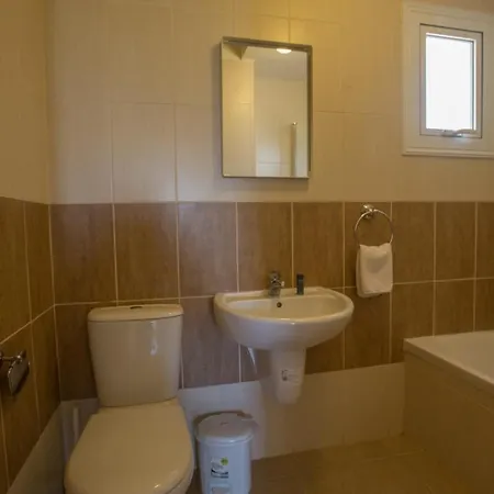 Delfini Dv8 Vilă
